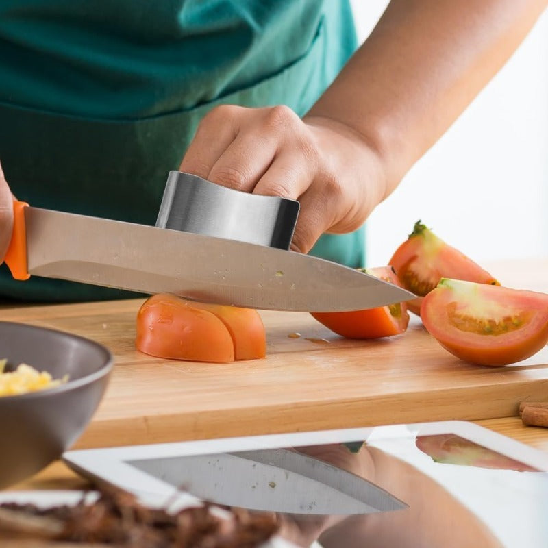 Loravian® 🔪 Stainless Steel Finger Guard